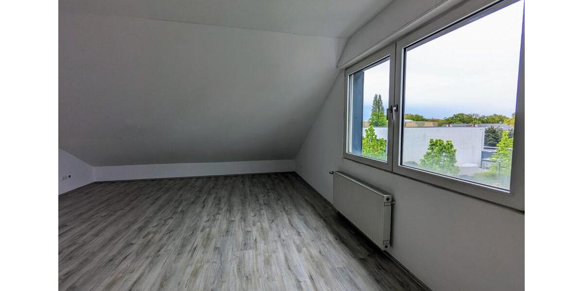 Doppelhaushälfte Dinslaken Lohberg - 4 Zimmer, 124 m&sup2;, 1.850&euro; | Angebot:26523211