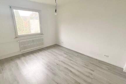 Wohnung Duisburg Obermeiderich - 2 Zimmer, 42 m&sup2;, 339&euro; | Angebot:25700239