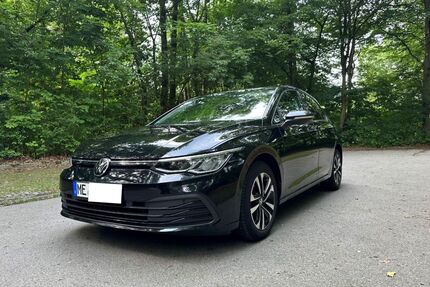 VW Golf 83.000 km 18.100 &euro; Essen 45239