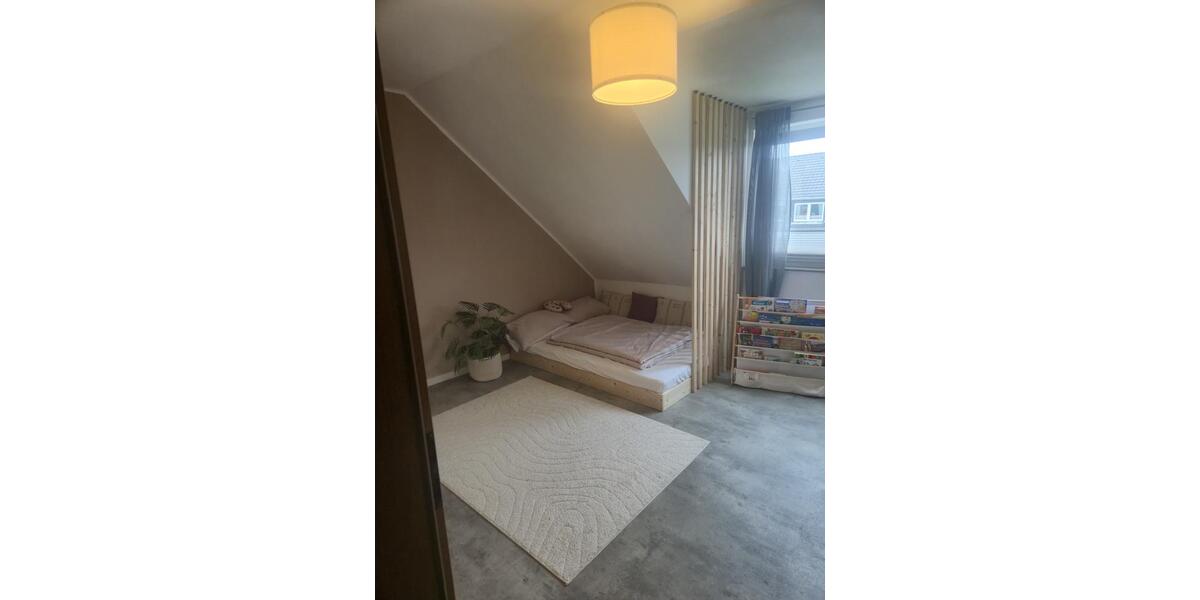 Dachgeschoßwohnung Herne Wanne - 3.5 Zimmer, 75 m&sup2;, 146.000&euro; | Angebot:26214430