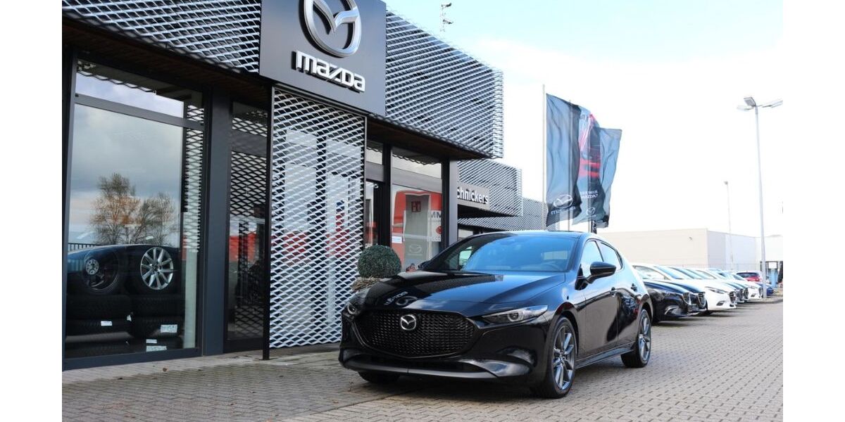 Mazda 3 96.586 km 19.240 &euro; Moers 47441