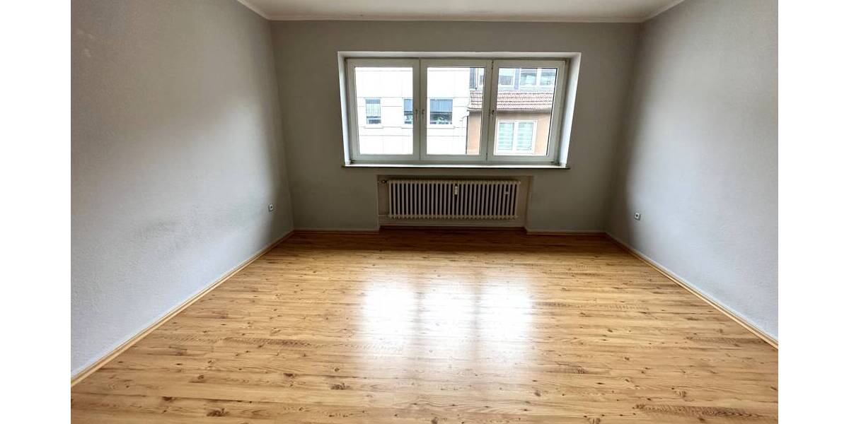 Etagenwohnung Gelsenkirchen Altstadt - 4 Zimmer, 130 m&sup2;, 750&euro; | Angebot:26094164