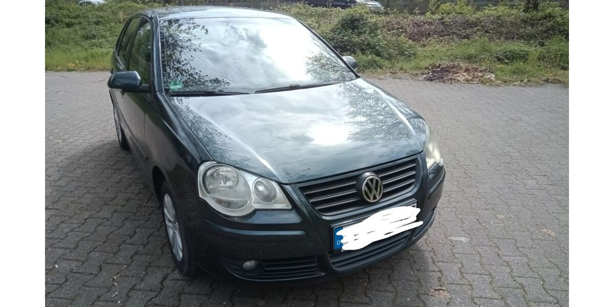 VW Polo 124.250 km 3.200 &euro; Dinslaken 46537