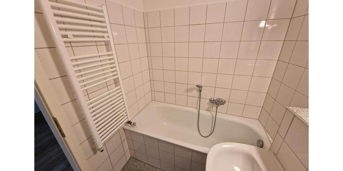 Etagenwohnung Mülheim an der Ruhr - 2 Zimmer, 48 m&sup2;, 530&euro; | Angebot:26610397