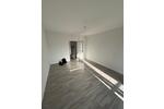 Dachgeschoßwohnung Duisburg Duisburg-Mitte - 1.5 Zimmer, 32 m&sup2;, 700&euro; | Angebot:26464184