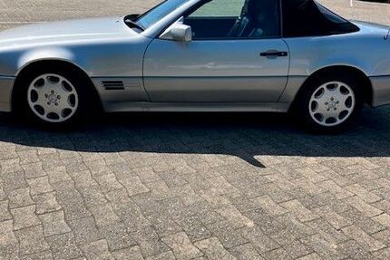 Mercedes-Benz SL 300 131.100 km 12.500 &euro; Gelsenkirchen 45892