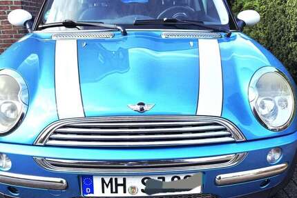 Mini Cooper 107.480 km 3.999 &euro; Mülheim Ruhr 45475