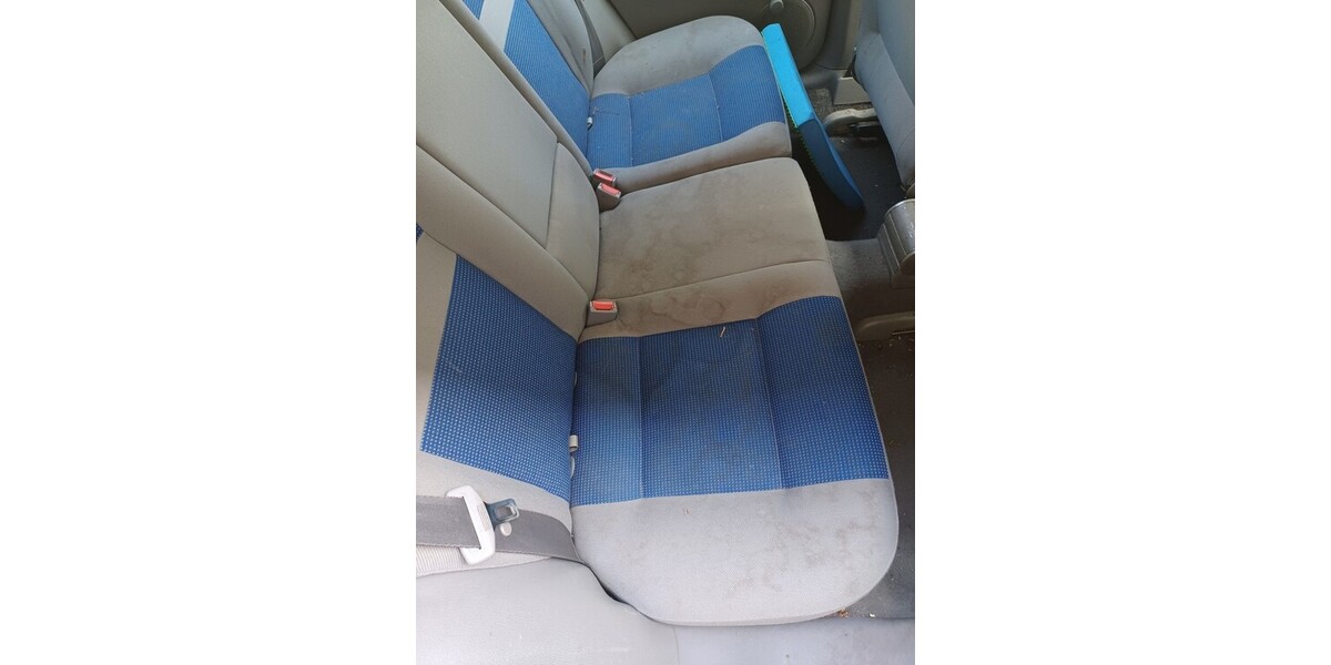 VW Golf 220.000 km 1.500 &euro; Essen 45121