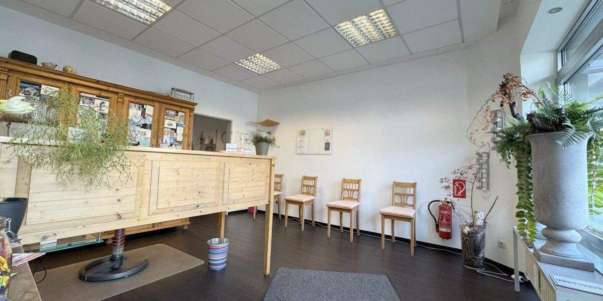 Gewerbeobjekt Oberhausen Osterfeld-West - 1.200&euro; | Angebot:25709854