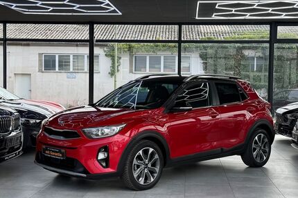 Kia Stonic 41.235 km 15.850 &euro; Essen 45141