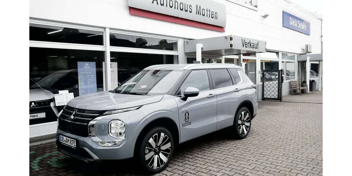 Mitsubishi Outlander 5.000 km 51.790 &euro; Oberhausen 46147