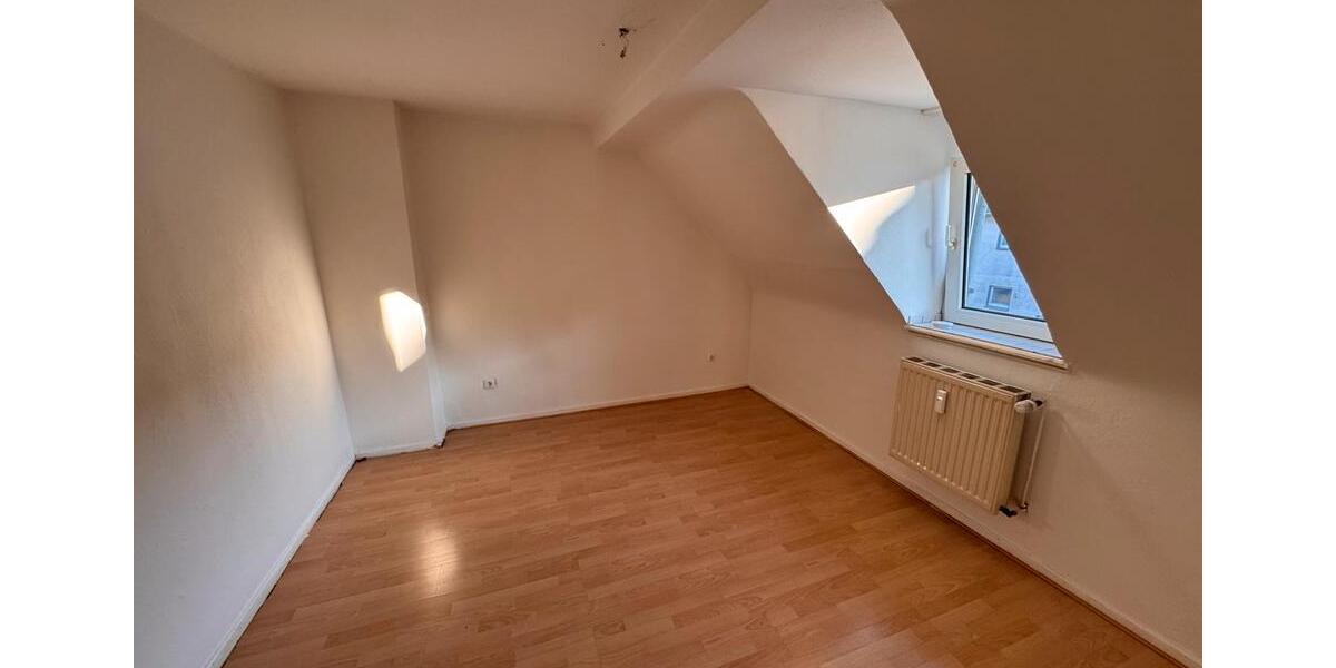 Dachgeschoßwohnung Gladbeck - 2 Zimmer, 44 m&sup2;, 461&euro; | Angebot:25960314