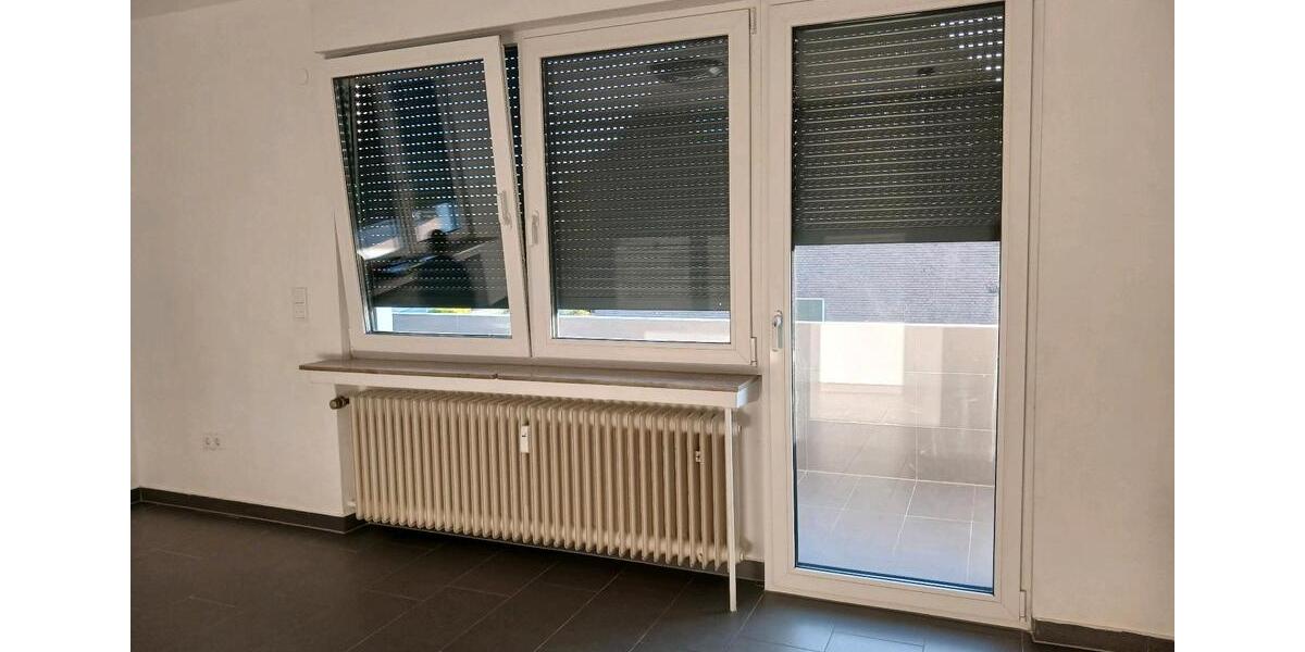 Etagenwohnung Voerde (Niederrhein) - 3.5 Zimmer, 79 m&sup2;, 1.260&euro; | Angebot:26001842