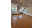Dachgeschoßwohnung Essen Südviertel - 5 Zimmer, 117 m&sup2;, 1.150&euro; | Angebot:26696762