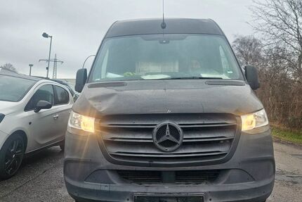 Mercedes-Benz Sprinter 246.587 km 13.400 &euro; Bottrop 46236