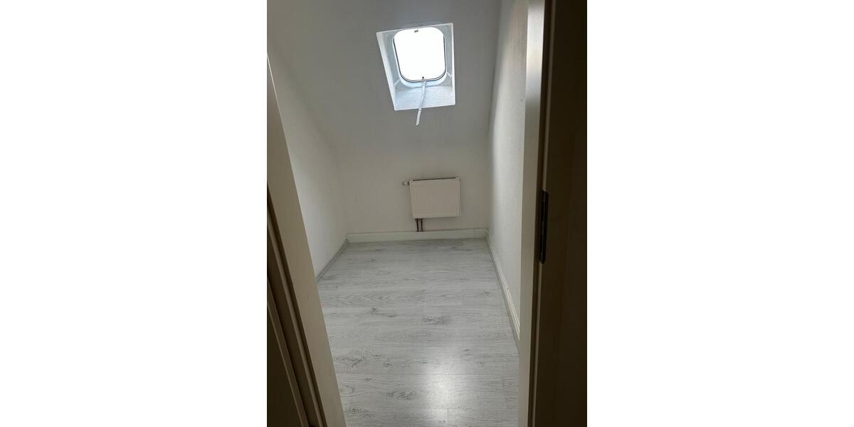 Dachgeschoßwohnung Marl Alt-Marl - 3 Zimmer, 63 m&sup2;, 650&euro; | Angebot:26496097