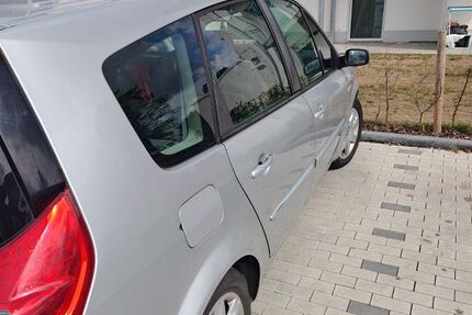 Renault Scenic 200.000 km 1.500 &euro; Mülheim an der Ruhr 45470
