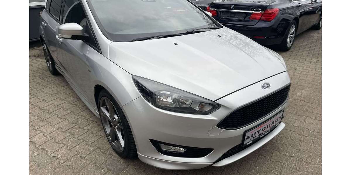 Ford Focus 180.000 km 4.900 &euro; Essen 45356