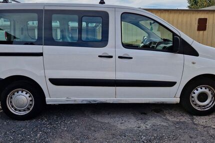 Peugeot Expert Tepee 212.000 km 5.987 &euro; Gelsenkirchen 45881