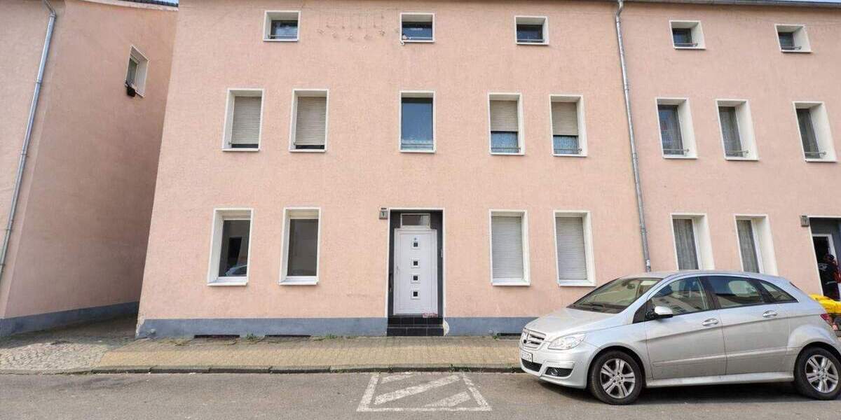 Etagenwohnung Gelsenkirchen Ückendorf - 2 Zimmer, 40 m&sup2;, 370&euro; | Angebot:25910738