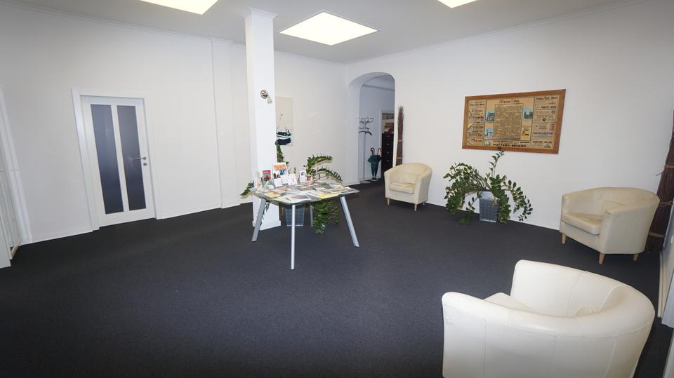 Gewerbeobjekt Moers - 2.400&euro; | Angebot:19599829