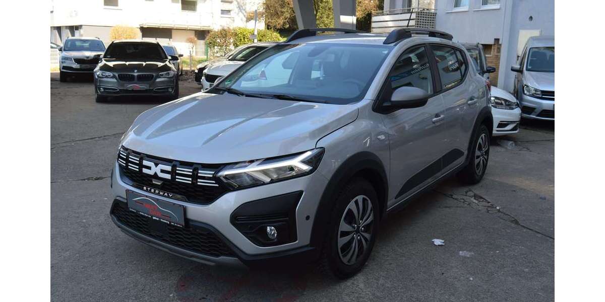 Dacia Sandero 90.000 km 11.750 &euro; Mülheim 45473