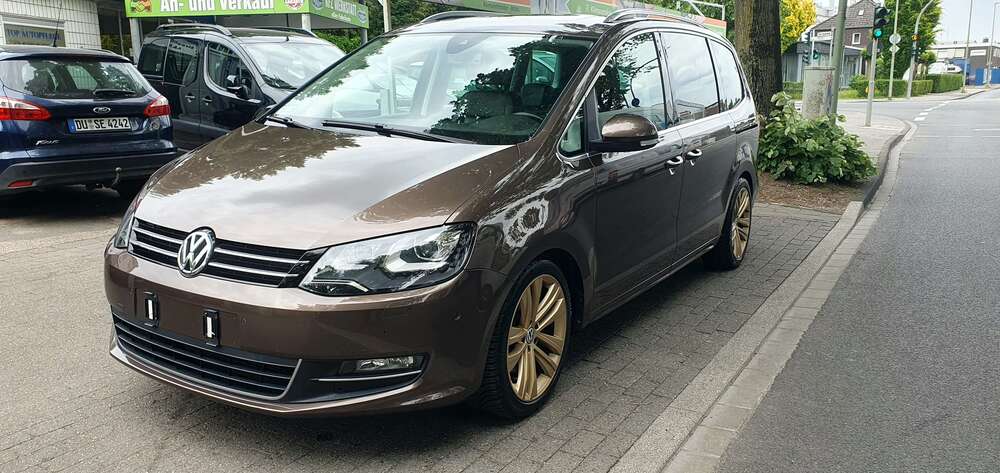 VW Sharan 118.000 km 18.999 &euro; Duisburg 47167