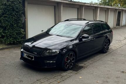 Skoda Octavia 151.000 km 14.989 &euro; Essen 45138