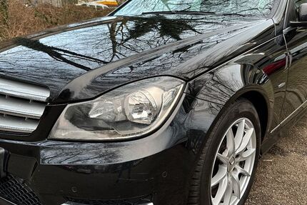Mercedes-Benz C 180 197.980 km 6.200 &euro; Essen 45276