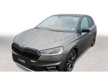 Skoda Fabia 82.500 km 19.380 &euro; Moers 47441