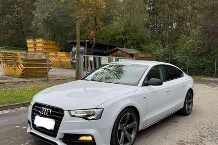 Audi A5 196.000 km 14.200 &euro; Gelsenkirchen 45886