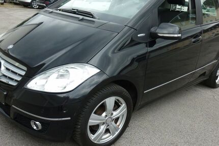 Mercedes-Benz A 150 169.000 km 2.999 &euro; Essen 45144
