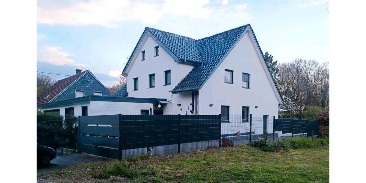 Maisonettenwohnung Hünxe - 4 Zimmer, 128 m&sup2;, 1.400&euro; | Angebot:25805525