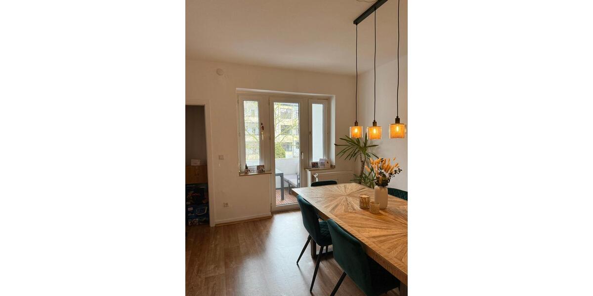 Etagenwohnung Essen Stadtbezirk II - 2 Zimmer, 64 m&sup2;, 718&euro; | Angebot:26407225
