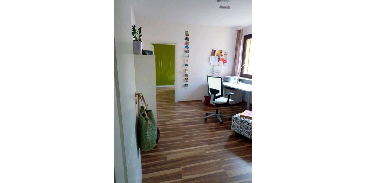 Etagenwohnung Gelsenkirchen - 2 Zimmer, 49 m&sup2;, 89.000&euro; | Angebot:26066336