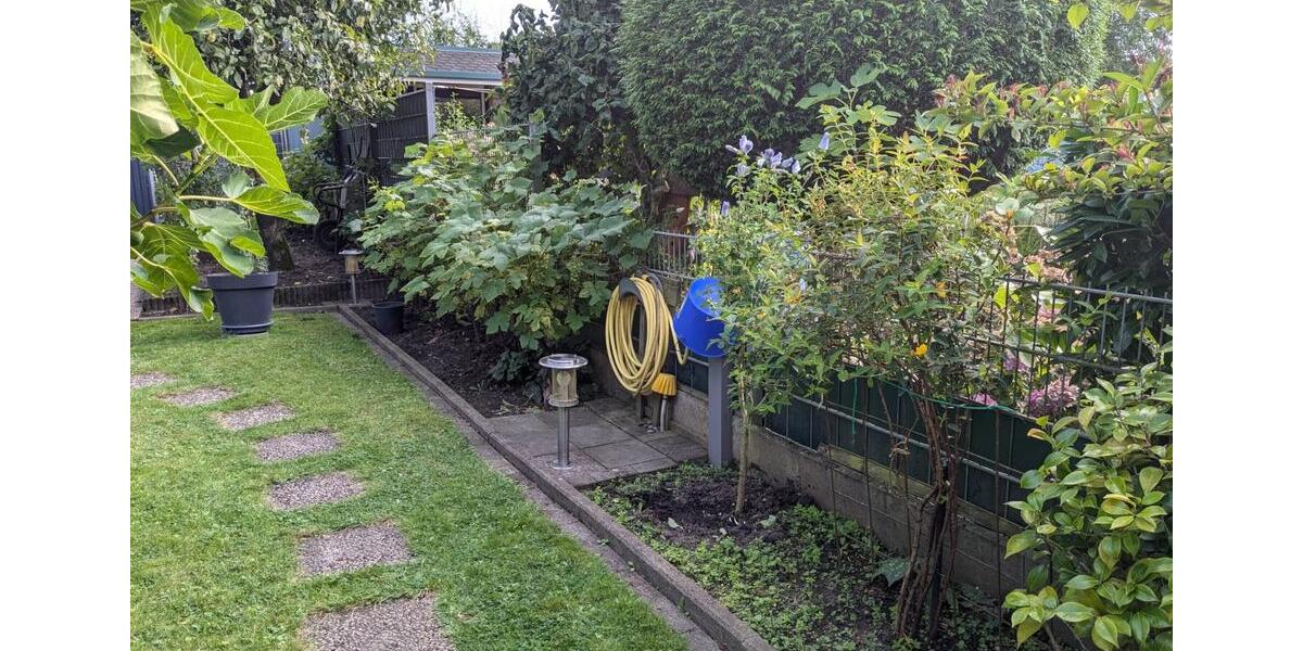 Reihenhaus Wesel - 7 Zimmer, 104 m&sup2;, 365.000&euro; | Angebot:25393572