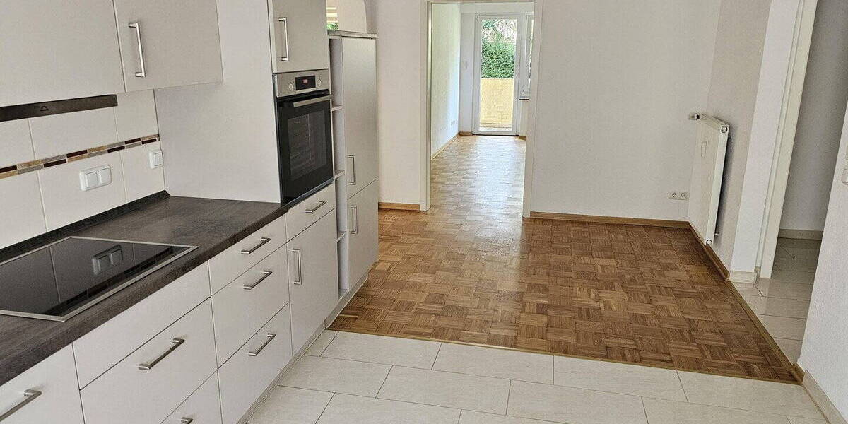 Etagenwohnung Gladbeck Mitte - 3 Zimmer, 101 m&sup2;, 990&euro; | Angebot:26036996