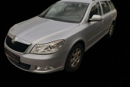 Skoda Octavia 175.000 km 1.950 &euro; Essen 45329