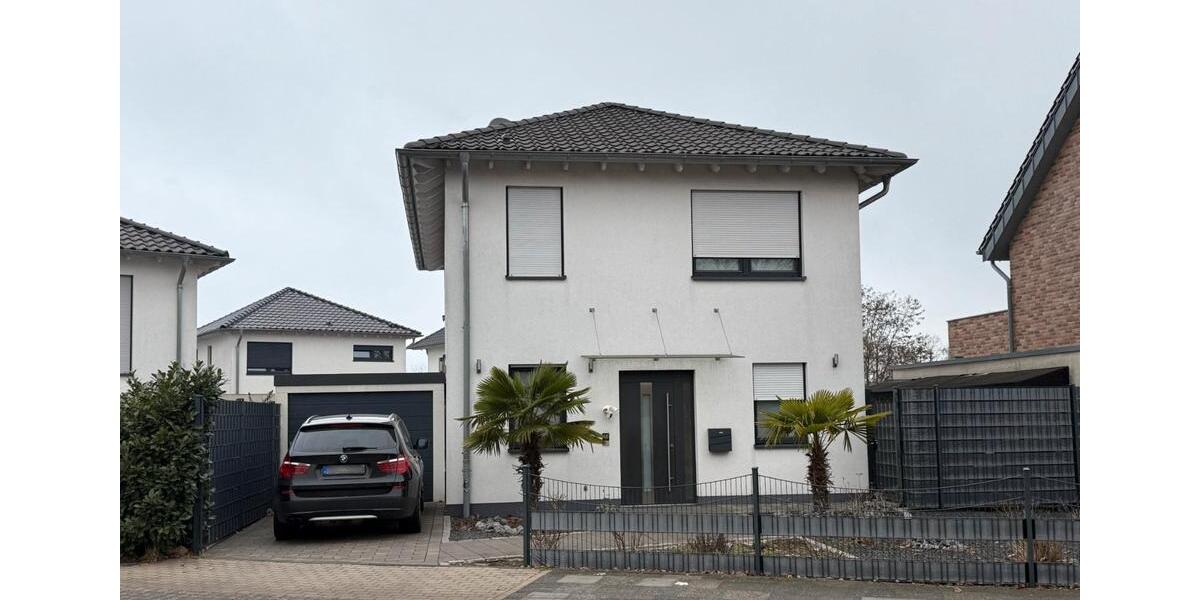 Einfamilienhaus Duisburg Hochheide - 4.5 Zimmer, 120 m&sup2;, 599.999&euro; | Angebot:26660176