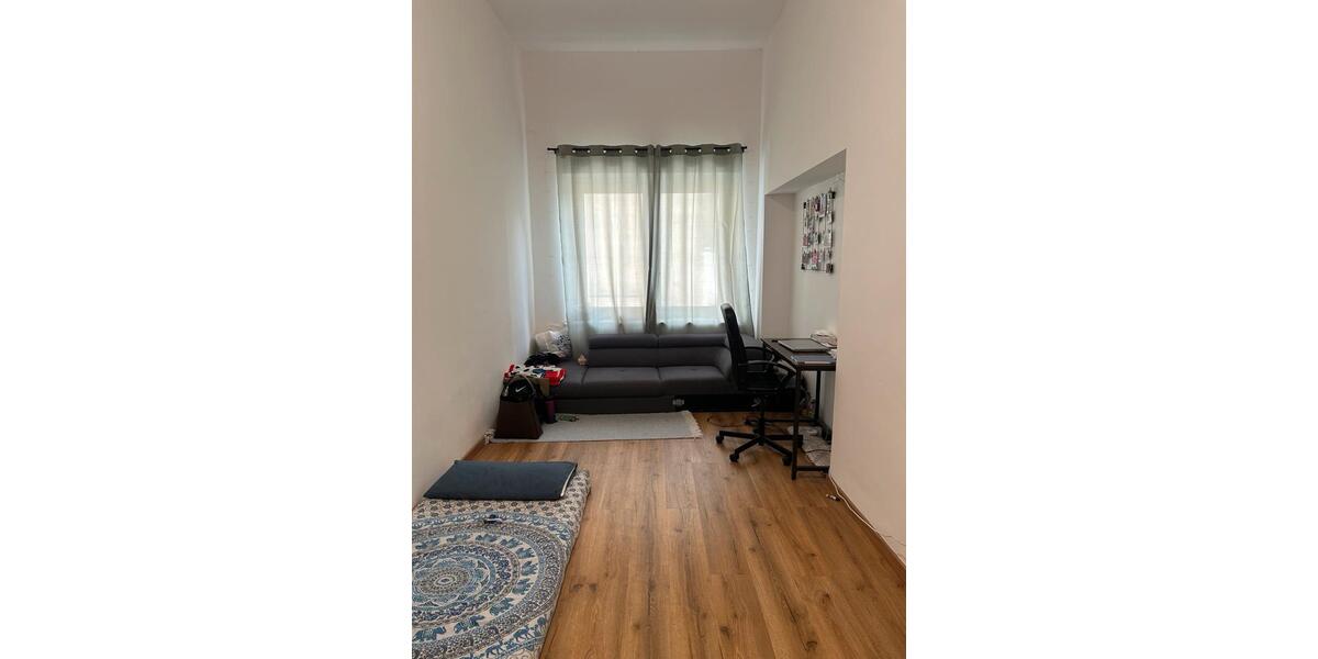 Etagenwohnung Duisburg Laar - 6 Zimmer, 115 m&sup2;, 450&euro; | Angebot:26624739