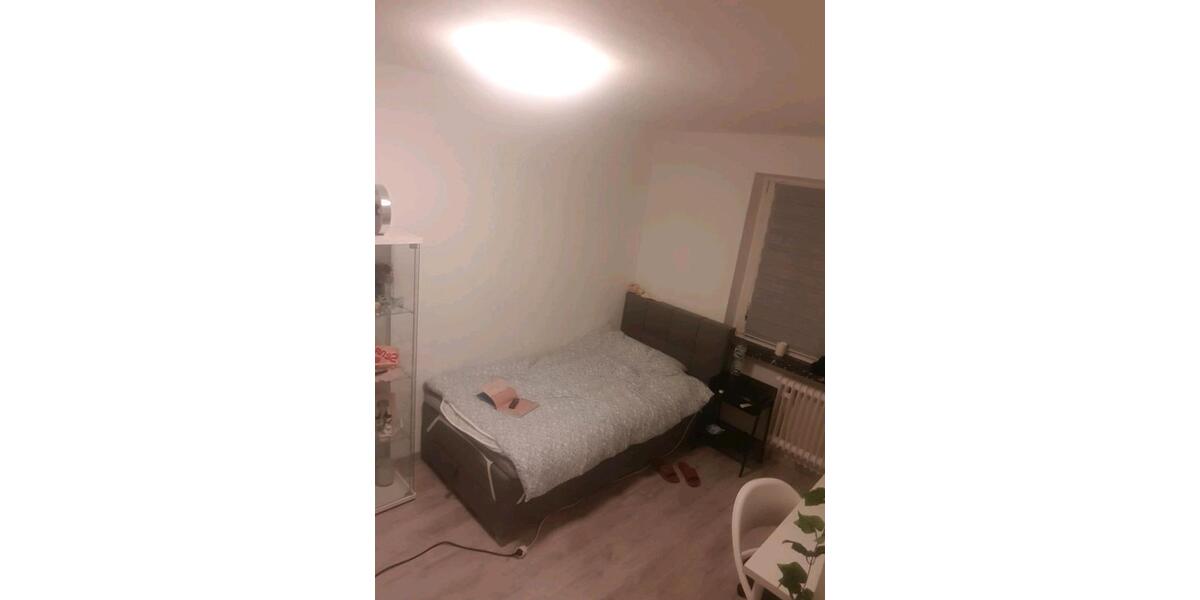 Etagenwohnung Heiligenhaus - 4 Zimmer, 95 m&sup2;, 1.300&euro; | Angebot:26700853