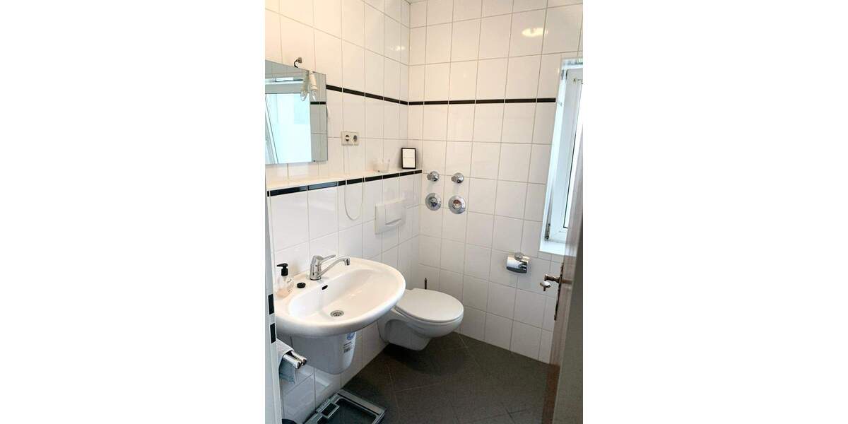 Für Selbstnutzer oder Kapitalanleger! Dreiparteienhaus in ruhiger Lage von Recklinghausen-Grullbad! - Mehrfamilienhaus, Wohnhaus Recklinghausen Süd | Angebot:25536525