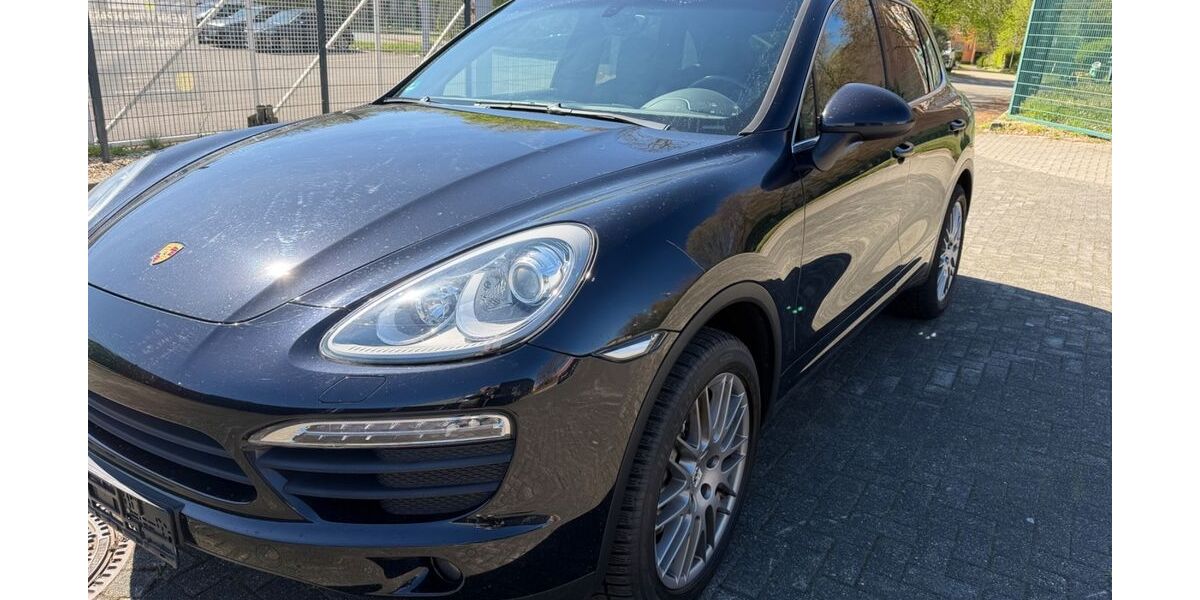 Porsche Cayenne 224.000 km 15.900 &euro; Gelsenkirchen 45896