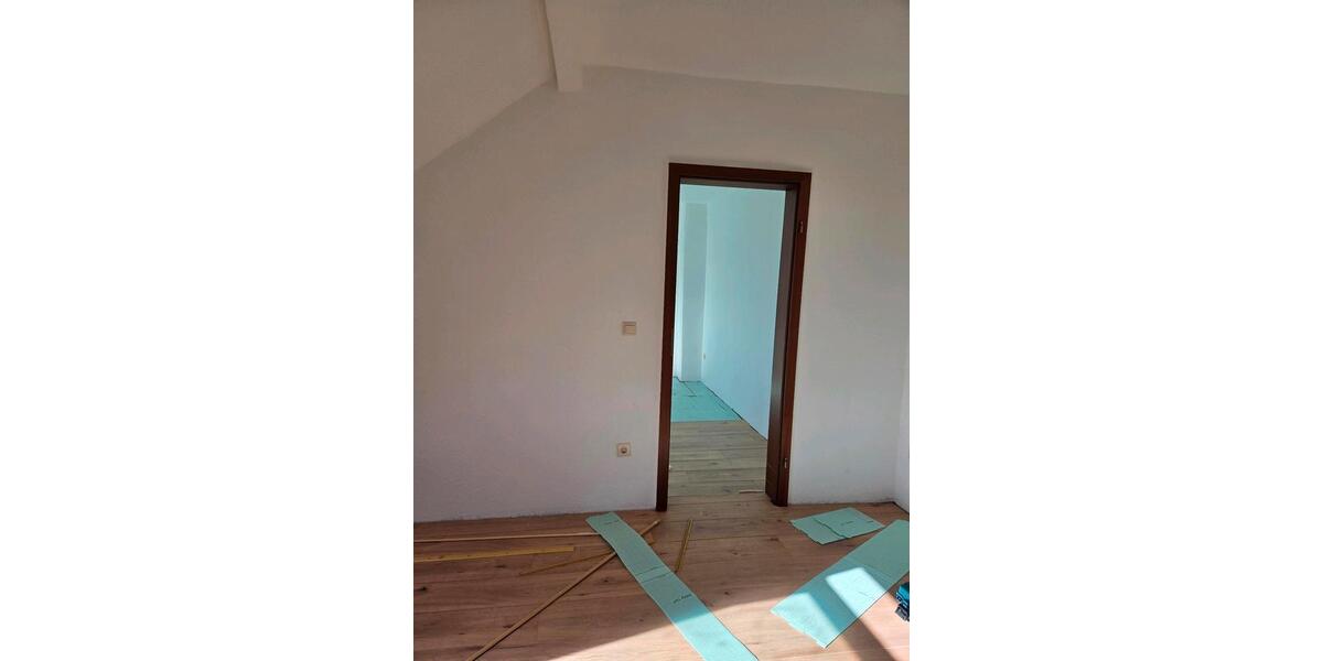 Dachgeschoßwohnung Bochum Bochum-Mitte - 2.5 Zimmer, 40 m&sup2;, 475&euro; | Angebot:25994233