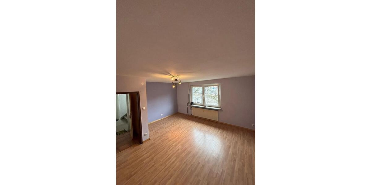 Etagenwohnung Essen Stadtbezirk IV - 2.5 Zimmer, 55 m&sup2;, 500&euro; | Angebot:25157144