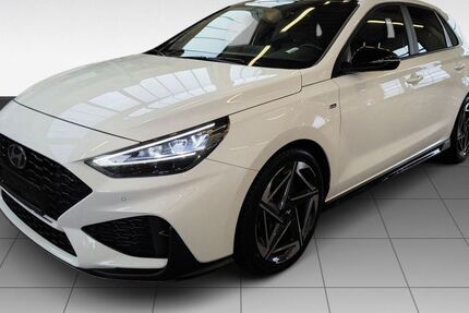 Hyundai i30 20.666 km 23.790 &euro; Castrop-Rauxel 44575