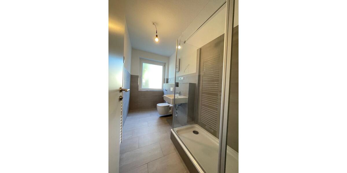 Etagenwohnung Essen Stadtbezirk II - 2 Zimmer, 64 m&sup2;, 753&euro; | Angebot:25901445