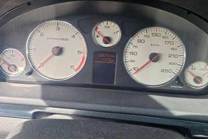 Peugeot 407 221.000 km 2.499 &euro; Gladbeck 45968