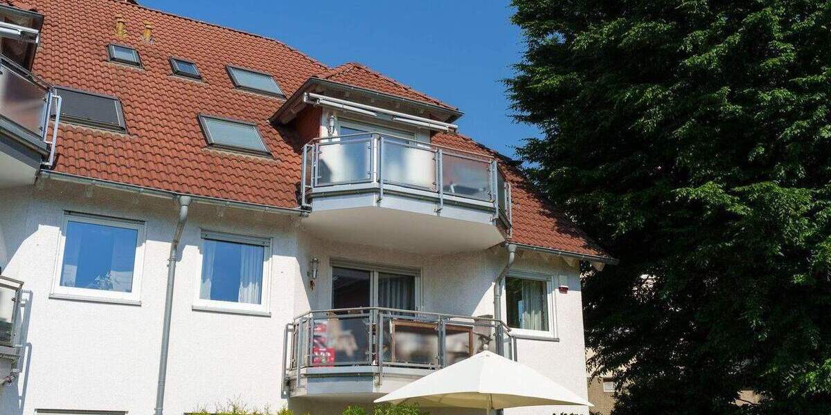 Etagenwohnung Bochum Dahlhausen - 8 Zimmer, 220 m&sup2;, 399.500&euro; | Angebot:25721357
