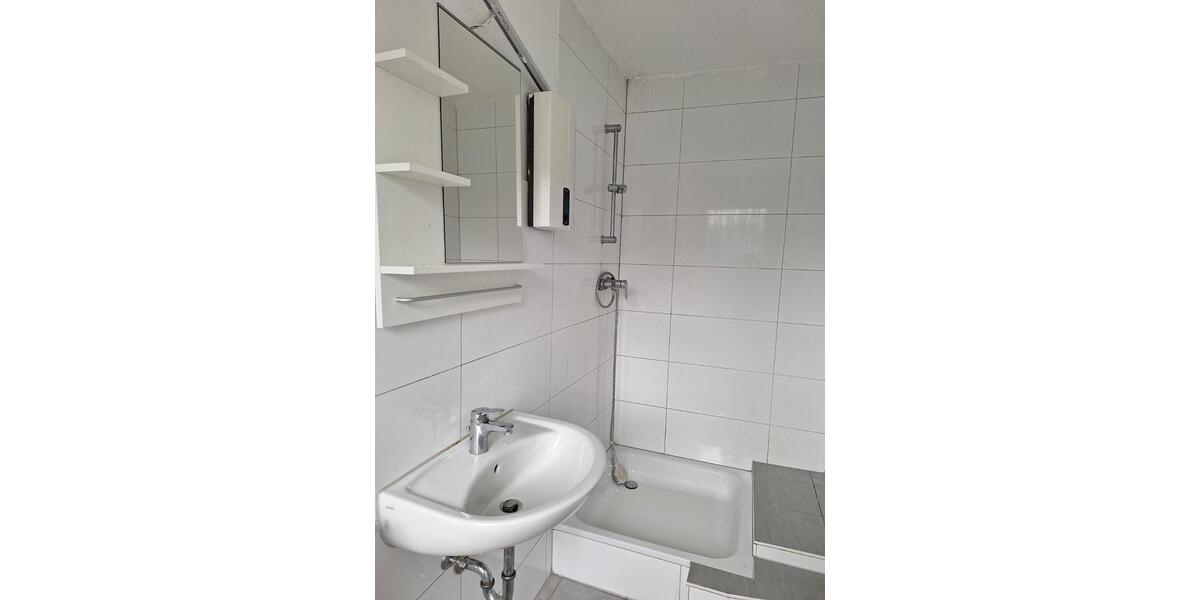Erdgeschoßwohnung Oberhausen Rothebusch - 1 Zimmer, 50 m&sup2;, 330&euro; | Angebot:25968663